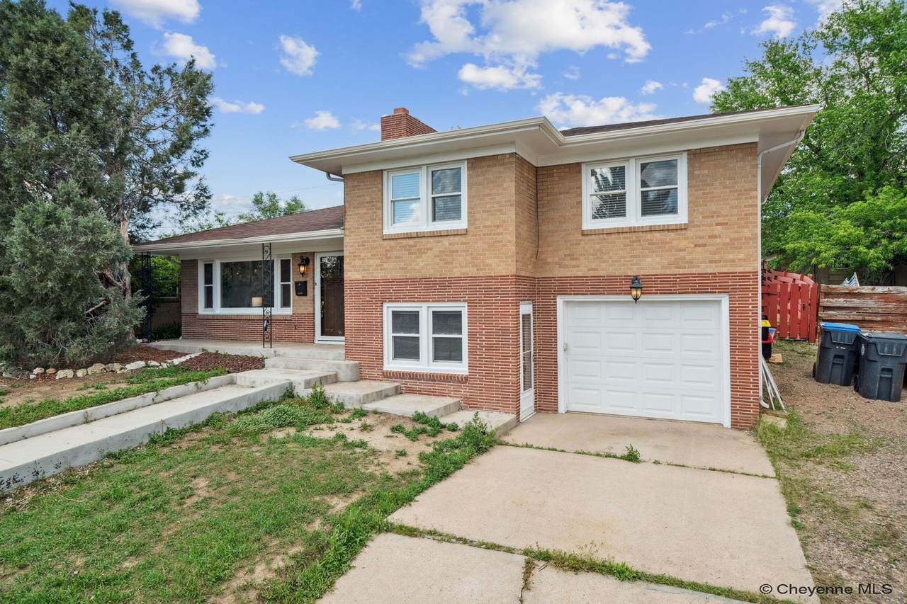 2632 Henderson Dr - Photo 1