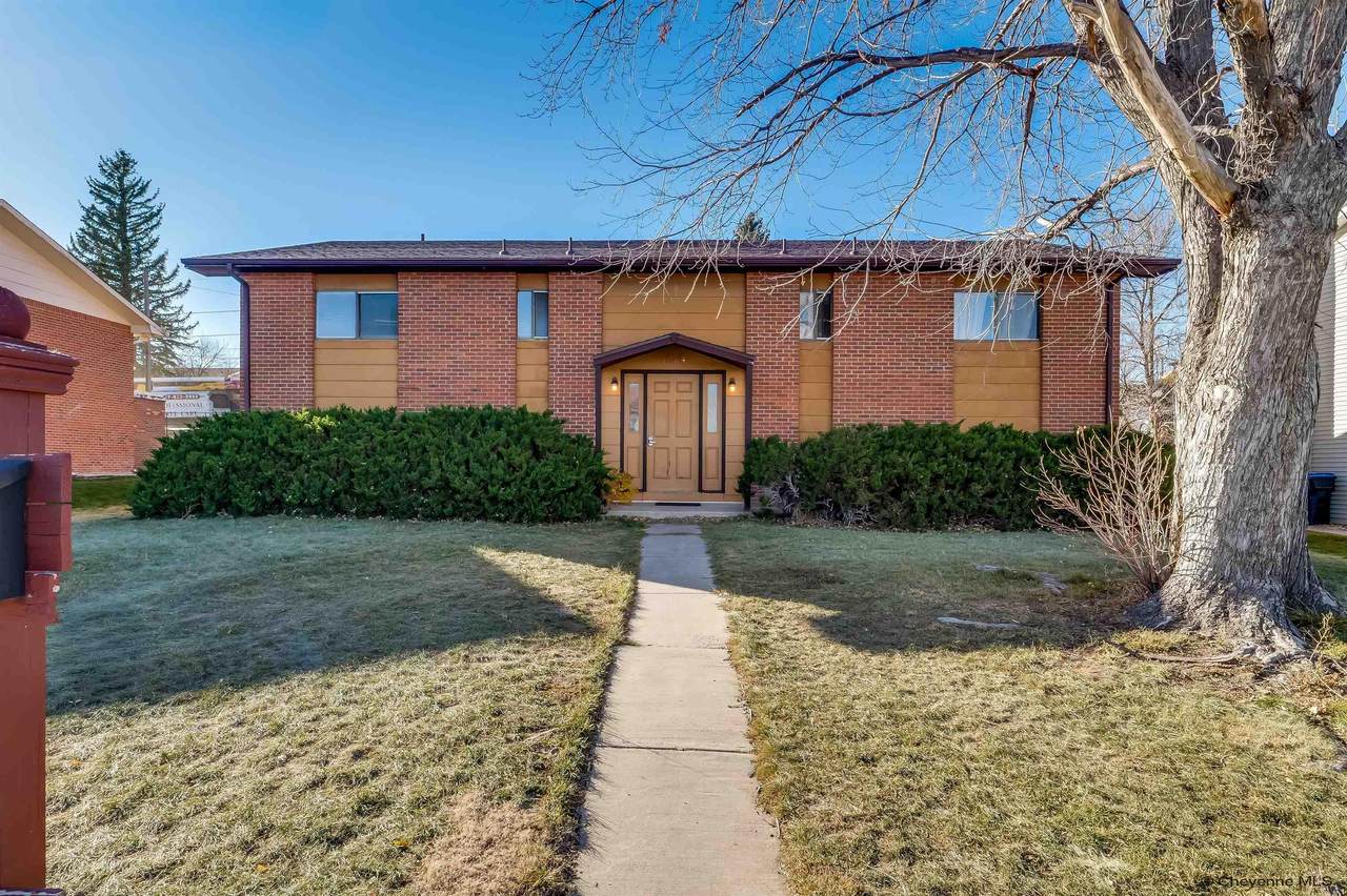 1604 Taft Ave - Photo 1