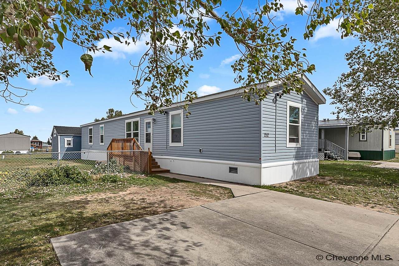 212 Pleasant Valley - Photo 1