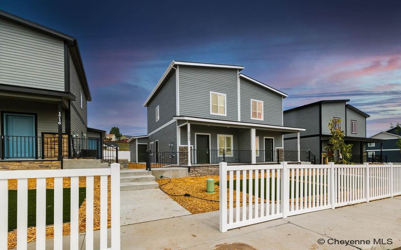 1700 Richard Martin Dr - Photo 1