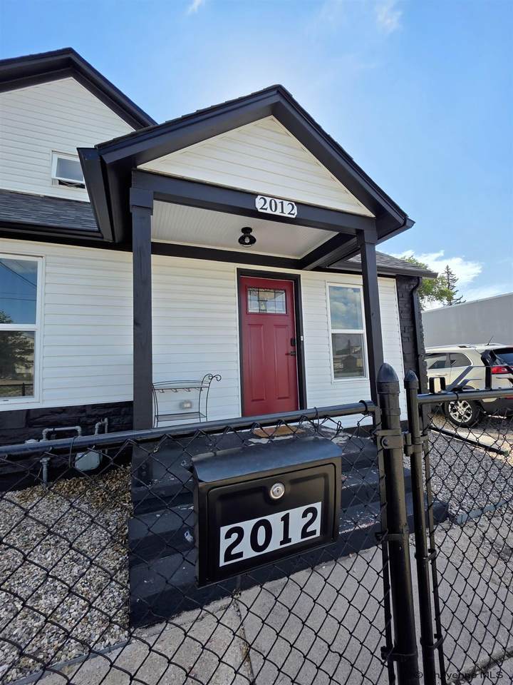 2012 Snyder Ave - Photo 1