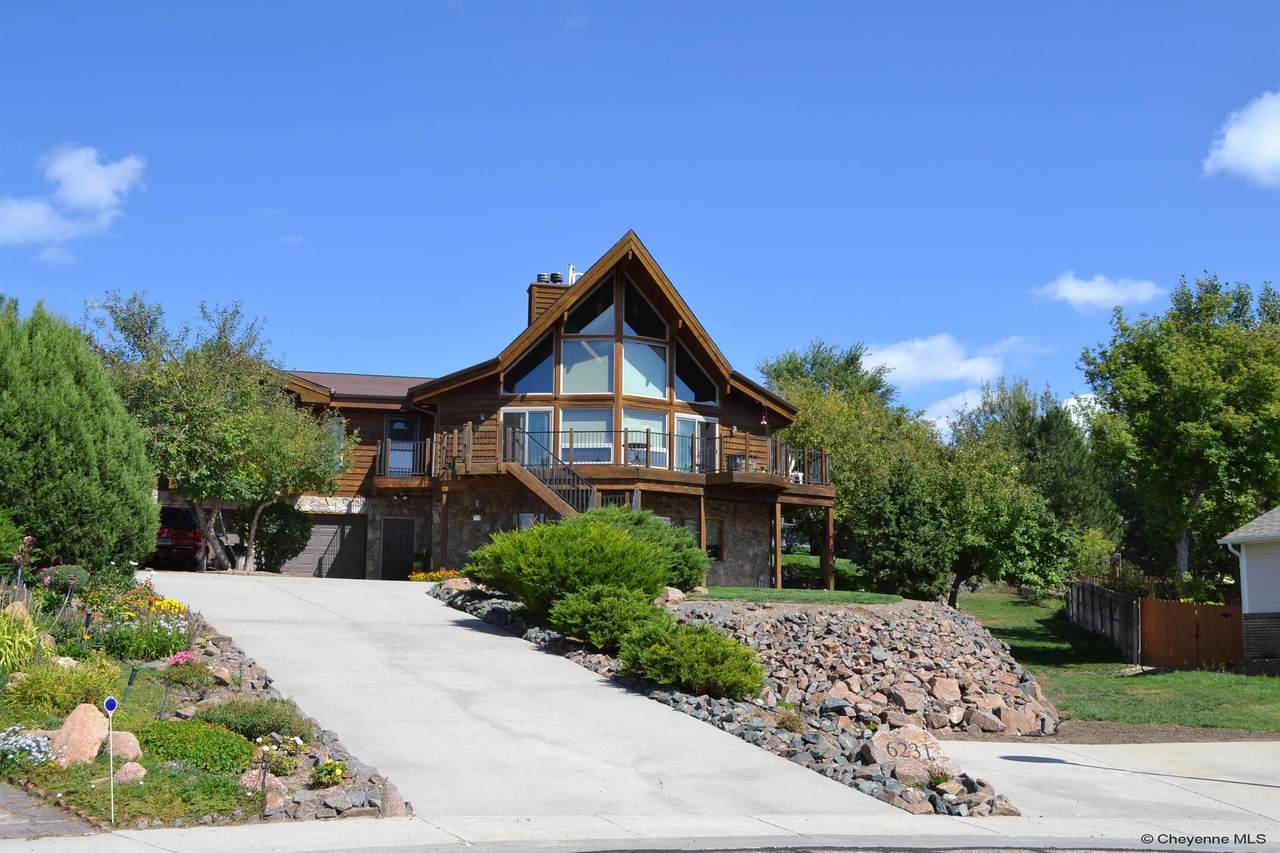 6231 Kemp Hill Dr - Photo 1