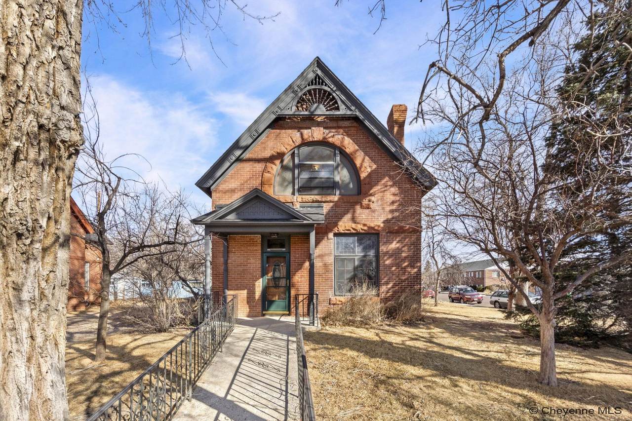 2103 Evans Ave - Photo 1