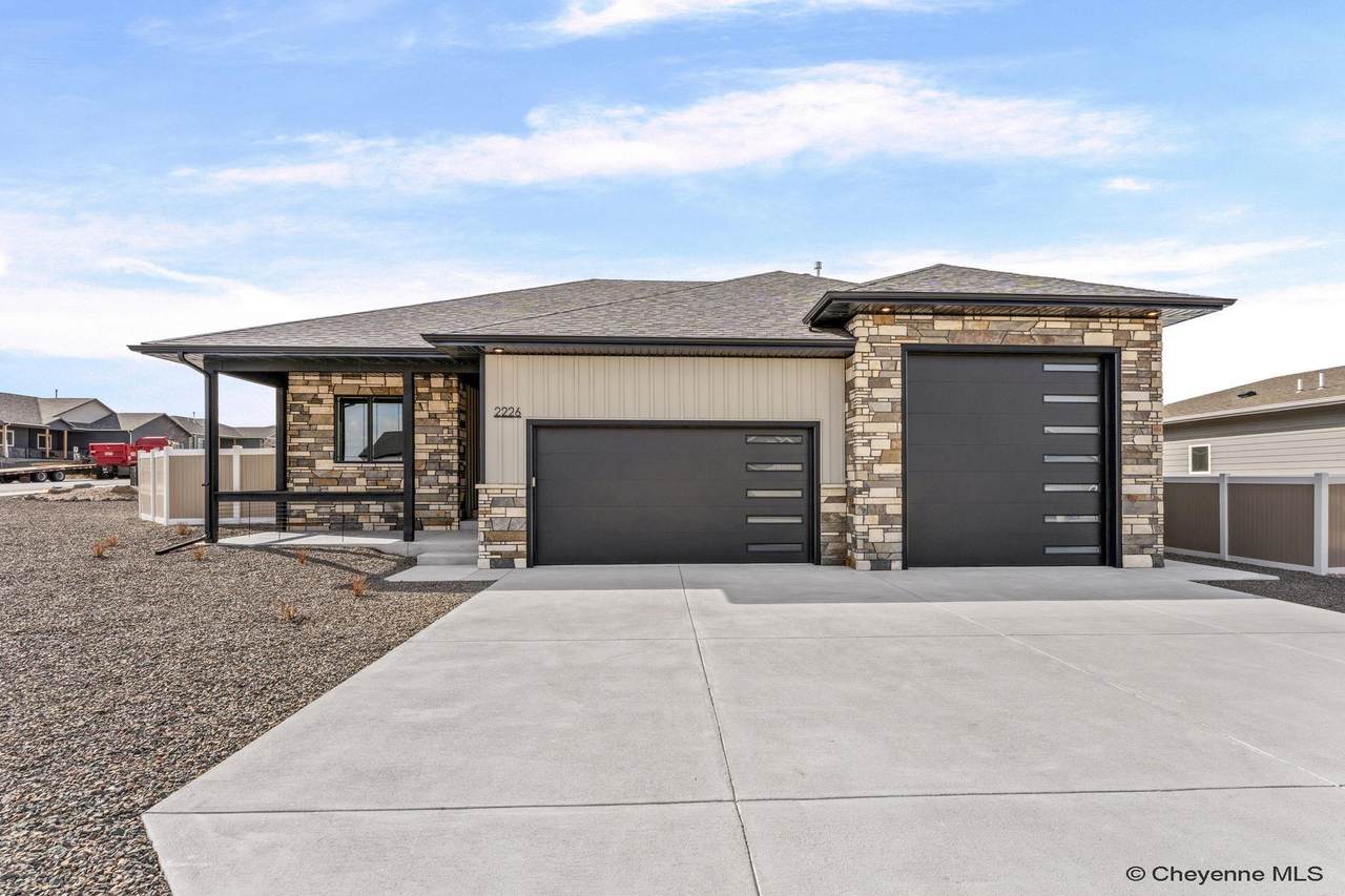 2226 Pack Saddle Rd - Photo 1