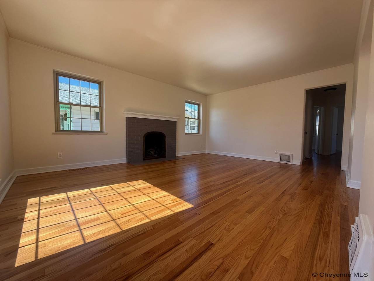 314 2ND AVE - Photo 1