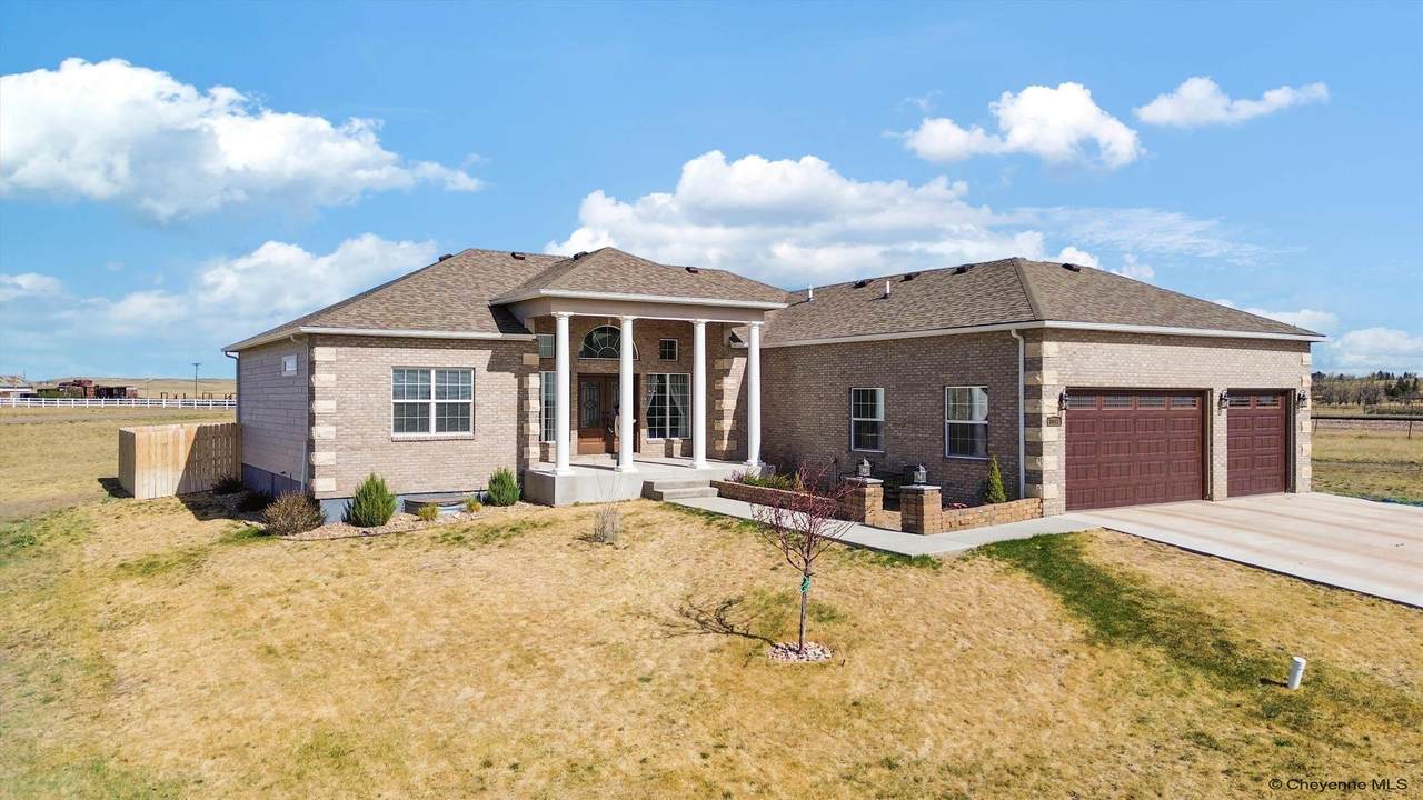 8632 Foxhaven Ln - Photo 1