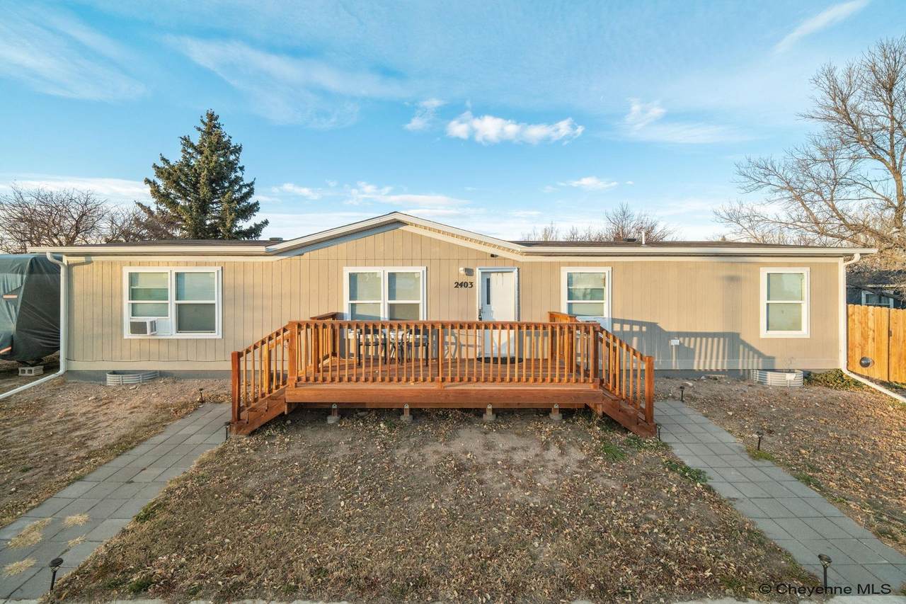 2403 Helen Ave - Photo 1