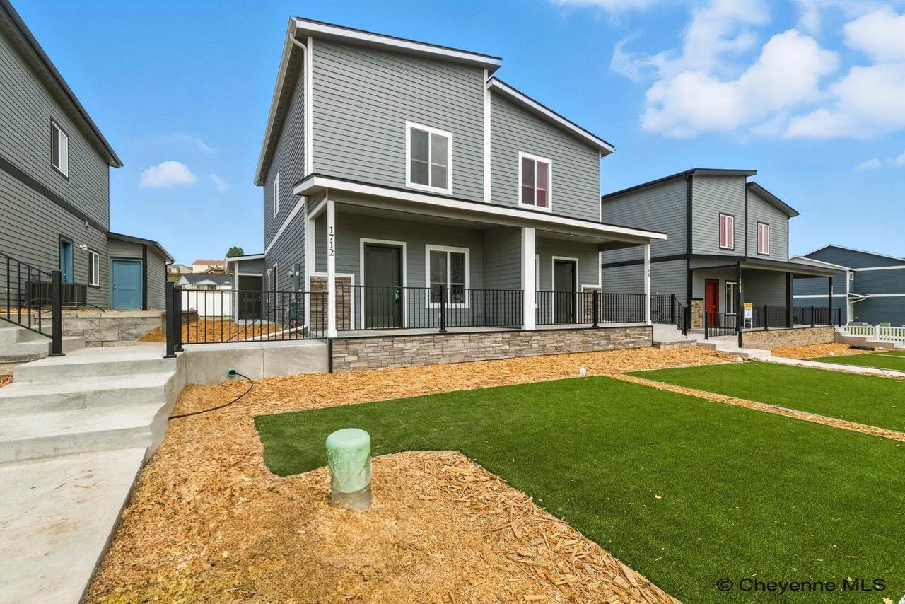 1717 Kade Ct - Photo 1