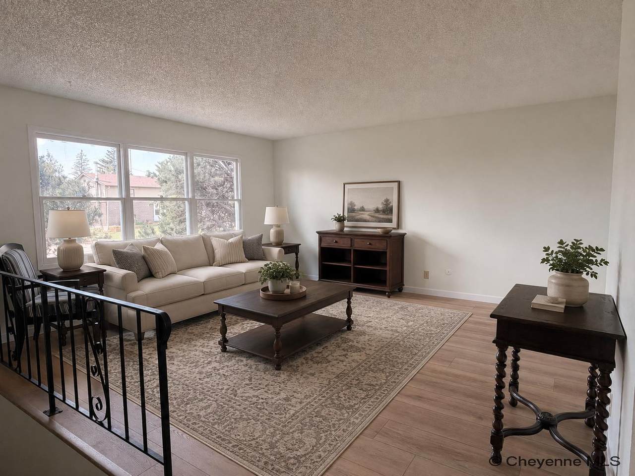 1601 Columbine Ct - Photo 1