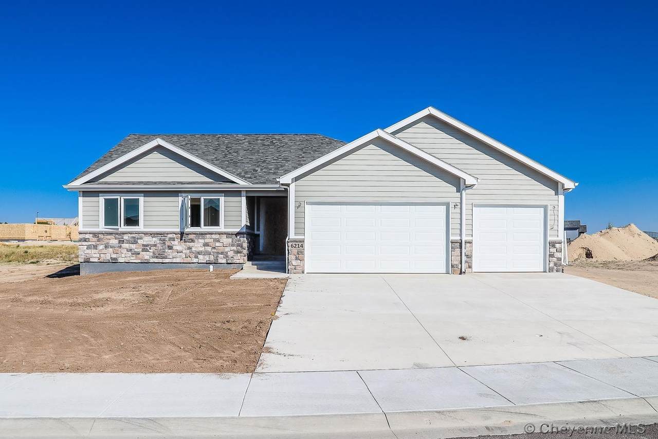 6214 Atlantic Dr - Photo 1