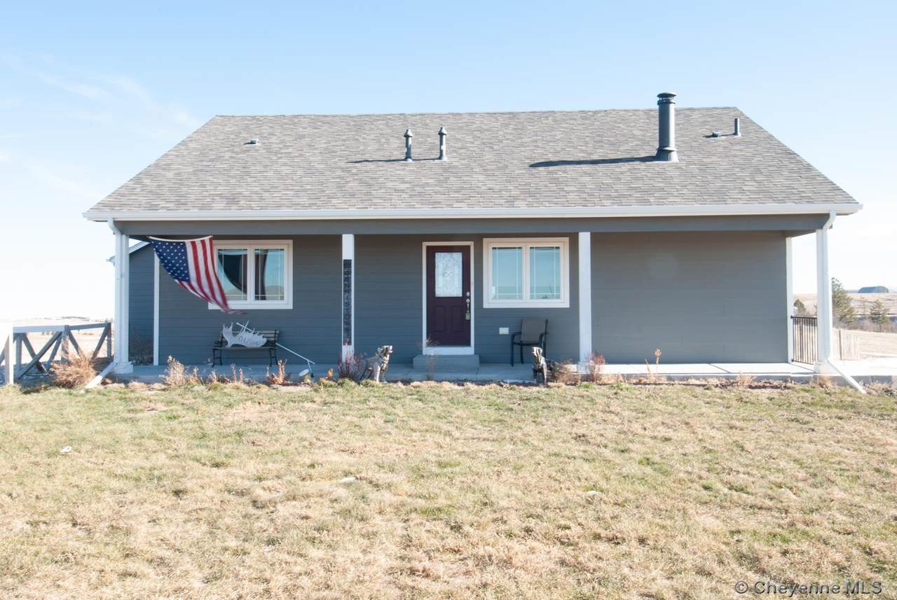 1421 Feldspar Rd - Photo 1