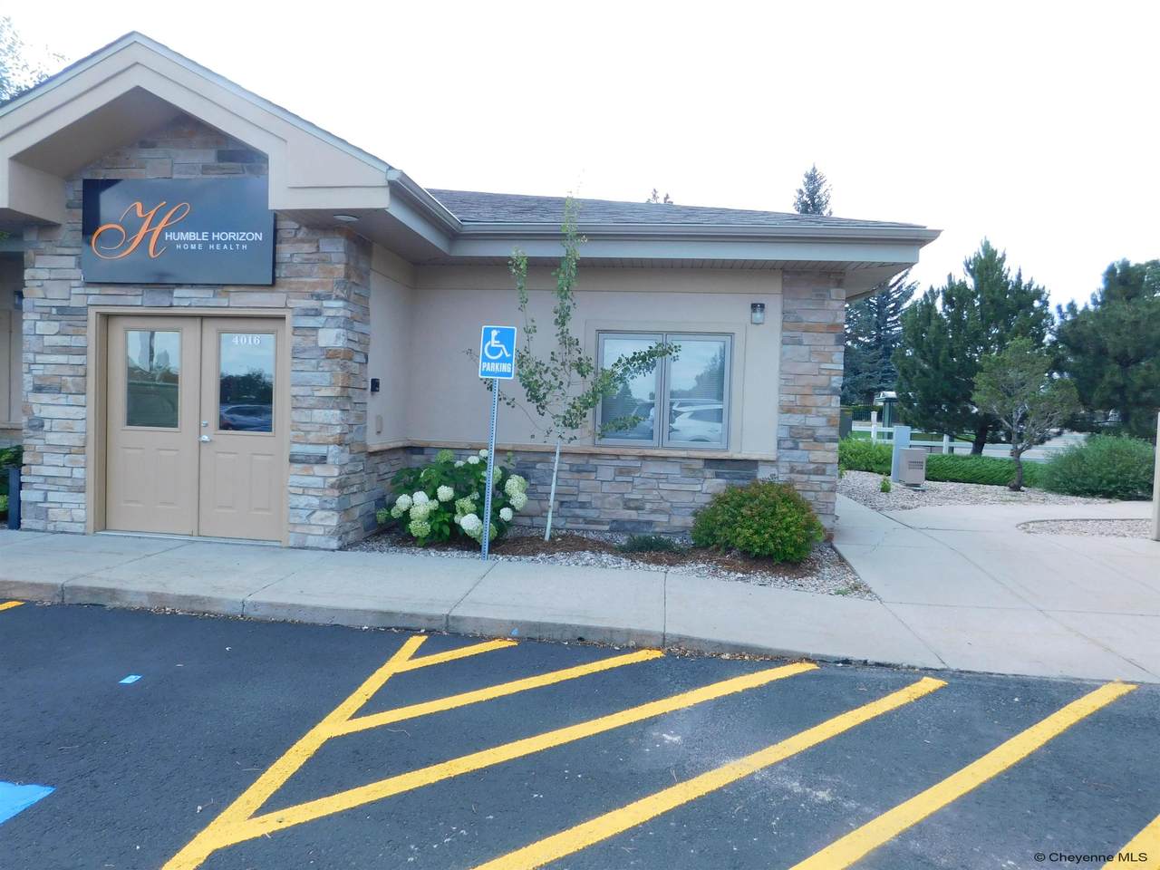 4016 Laramie St - Photo 1