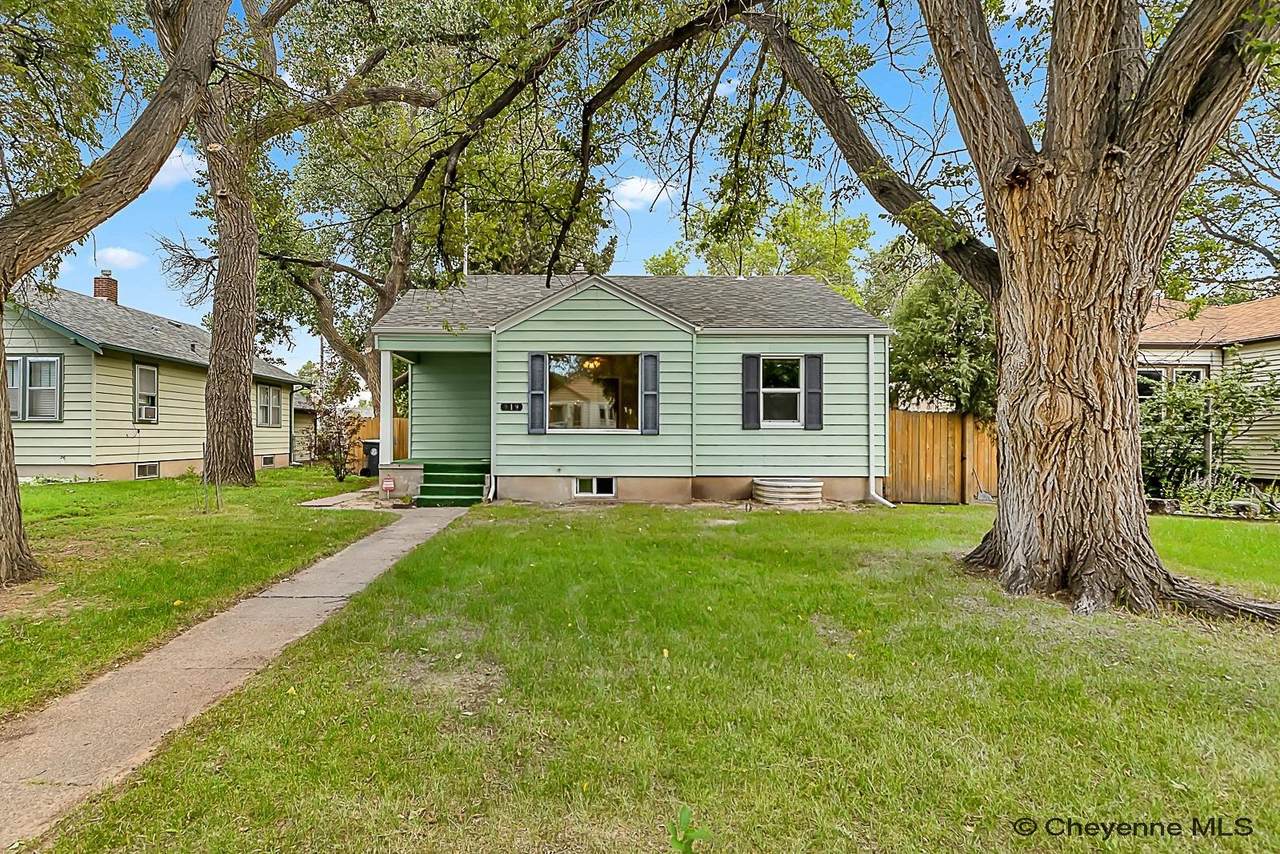 819 1ST AVE - Photo 1