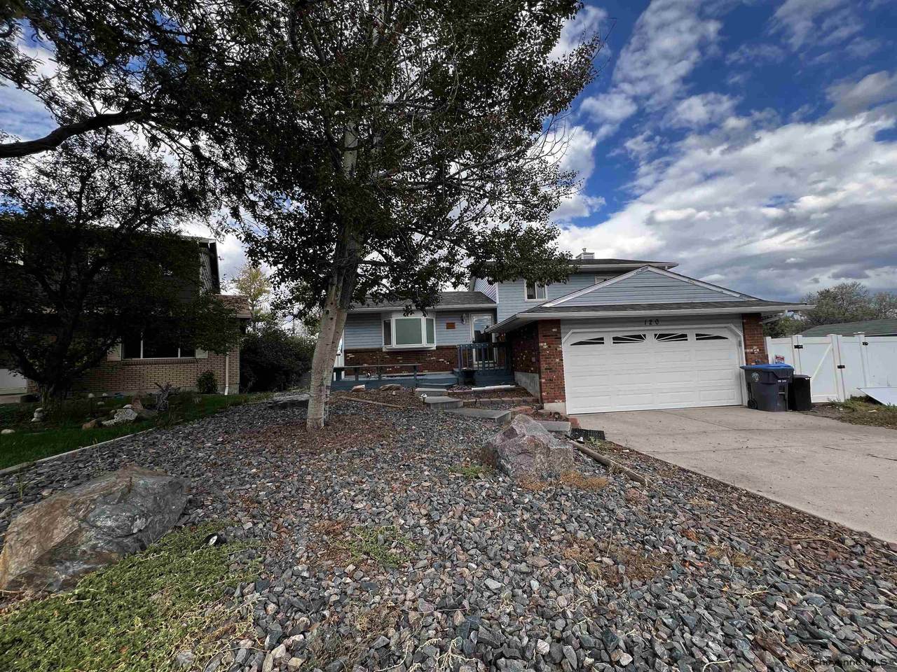 120 Grandview Ct - Photo 1