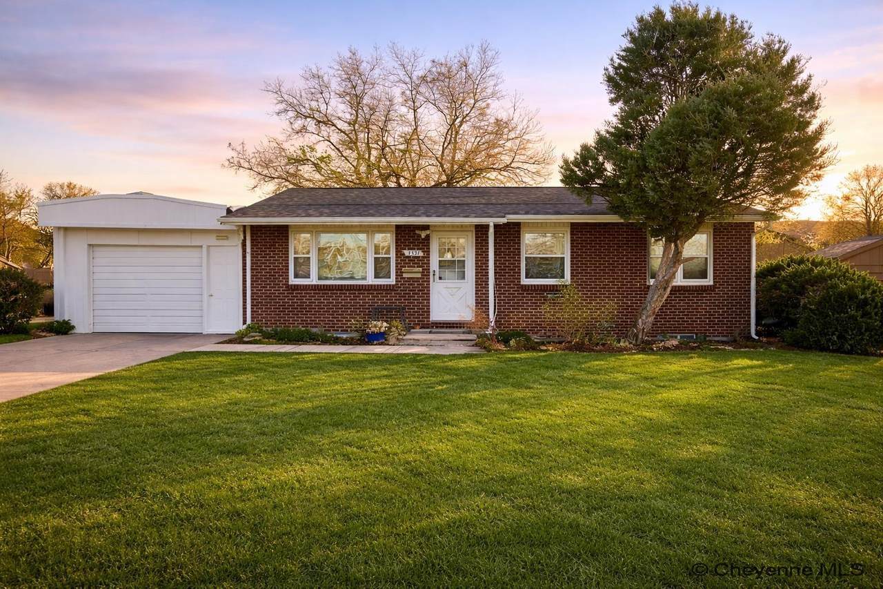 3331 Belaire Ave - Photo 1