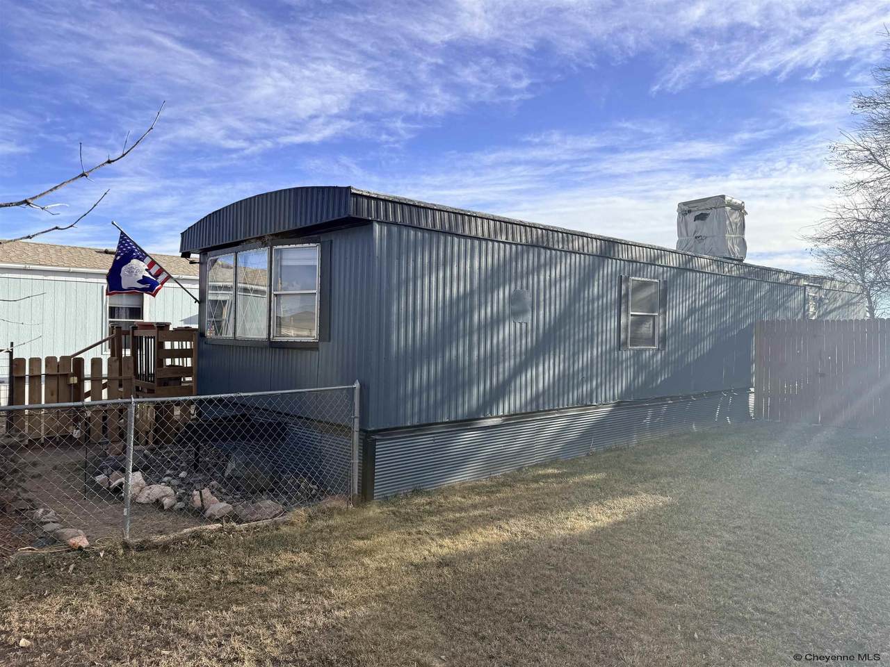 1500 Avenue C - Photo 1