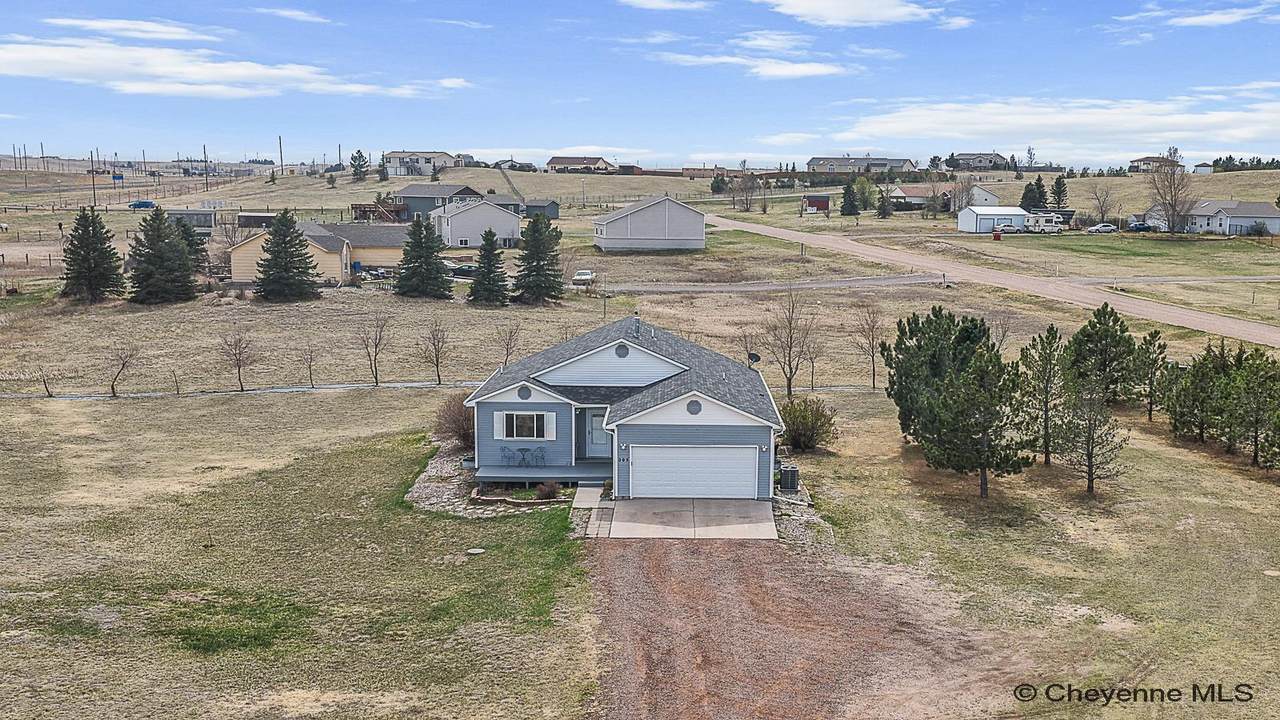 205 Dayshia Ln - Photo 1