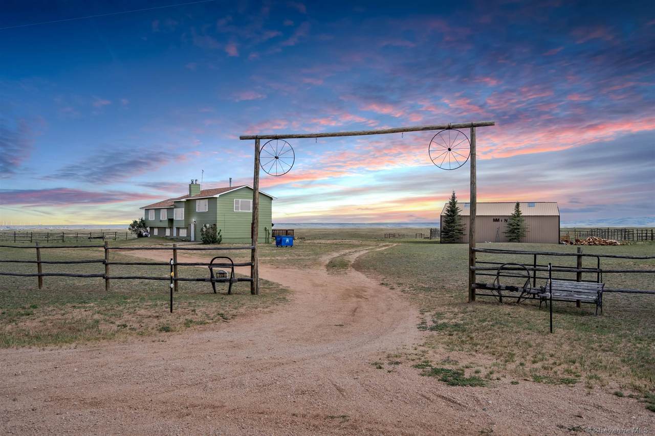 773 Latigo Loop - Photo 1