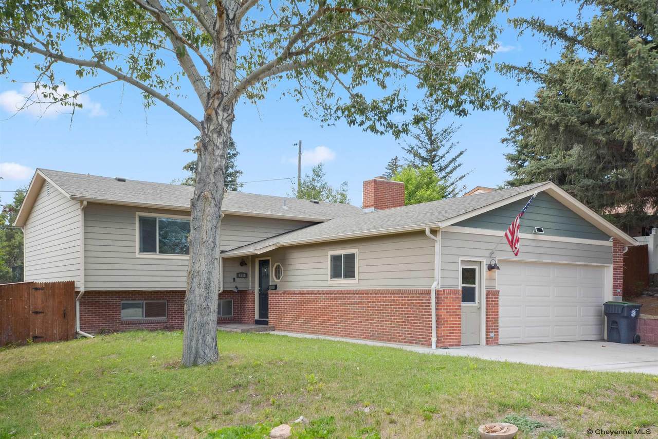 6538 Moreland Ave - Photo 1