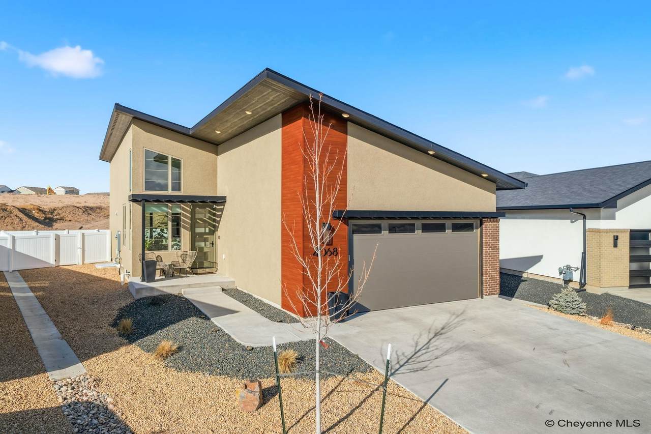 4068 Saddleback Ln - Photo 1