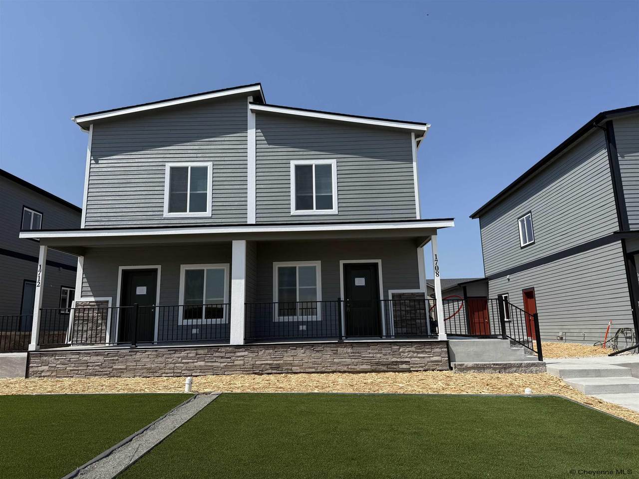 1708 Richard Martin Dr - Photo 1