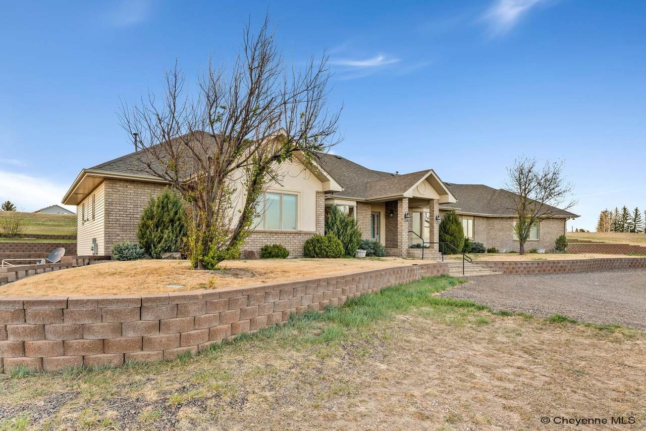8520 Pharmond Trl - Photo 1