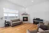 2052 Zelma Dr - Photo 8