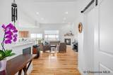 2052 Zelma Dr - Photo 9