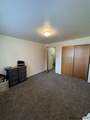 306 18TH ST - Photo 5