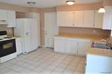 2218 Apache St - Photo 3