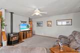 2745 Chrysler Rd - Photo 16