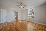 122 25TH ST - Photo 5