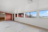 9001 Red Fox Rd - Photo 28