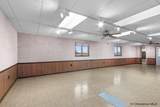 9001 Red Fox Rd - Photo 29