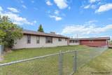 9001 Red Fox Rd - Photo 32