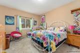 2802 Reynolds - Photo 19