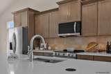 3934 Saddleback Ln - Photo 11