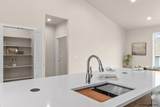 3934 Saddleback Ln - Photo 14