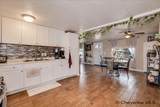 1118 Lake Pl - Photo 15