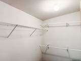 1040 Trails End Dr - Photo 18