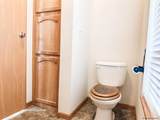1040 Trails End Dr - Photo 19