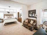 1040 Trails End Dr - Photo 23