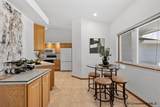 327 Cody St - Photo 12
