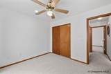 327 Cody St - Photo 22