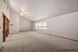 400 Manewal Dr - Photo 29