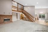 400 Manewal Dr - Photo 7