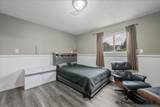 4729 Linden Wy - Photo 31