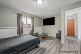 4729 Linden Wy - Photo 32