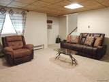 330 Manewal Dr - Photo 14