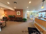 1607 19TH ST - Photo 3